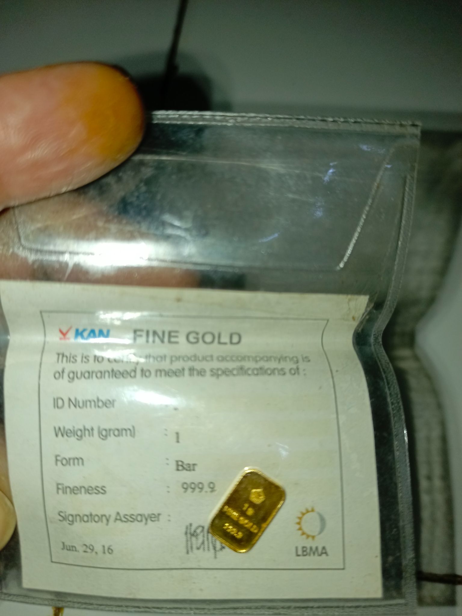 Emas Antam Retro vs Certi: Perbedaan dan Harga Buyback